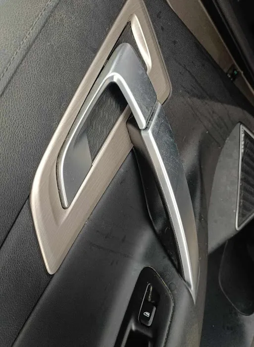 MY CAR GROOMING CENTRE Picture 5