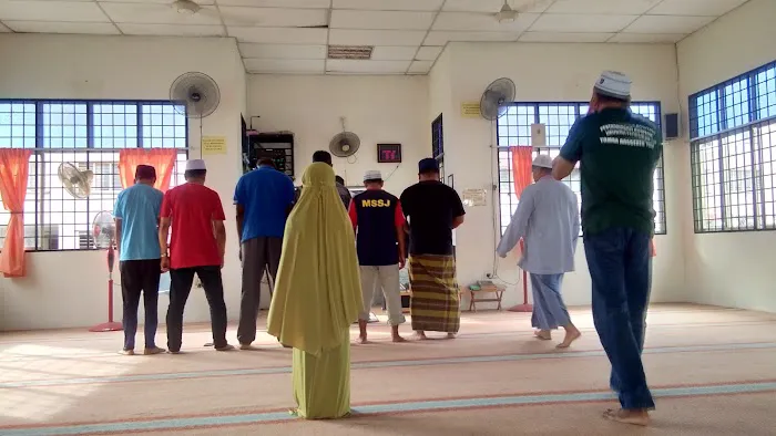 Surau Al-Iman Taman Anggerik Villa 2 Picture 7
