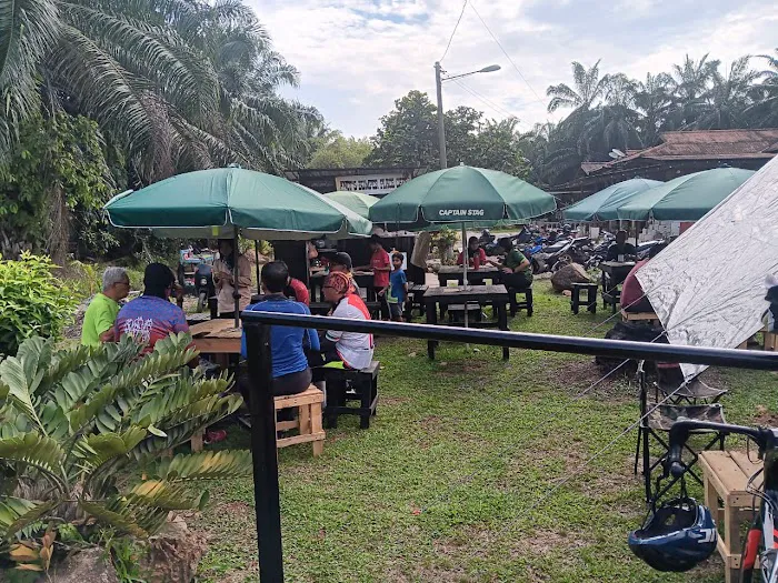 Anot's Bumper Place Cafe Picture 5