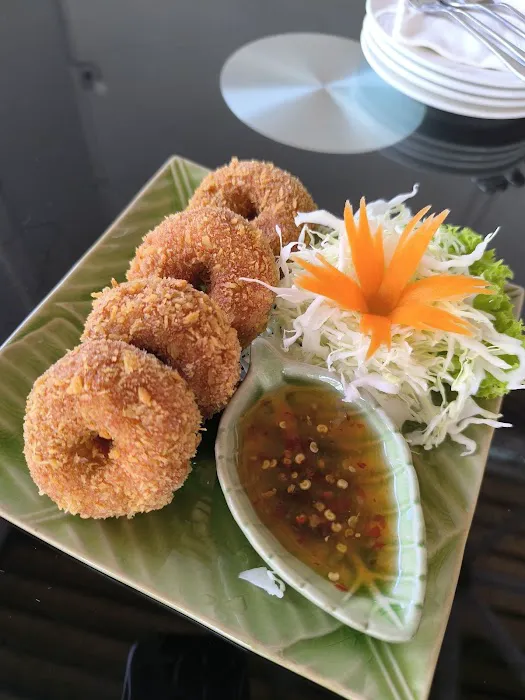Mae Nam Thai by The River @ Amverton Cove Picture 7