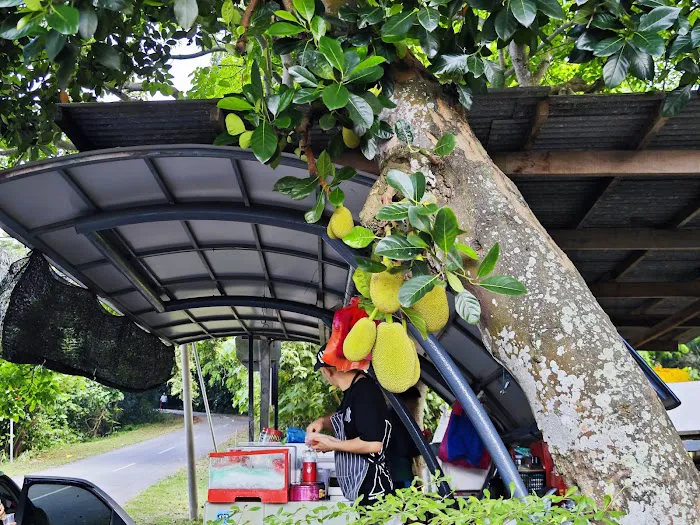 Jugra Hill Fruits & Drinks Stall Picture 1
