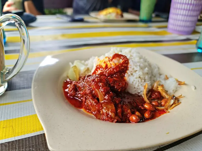 Nasi Lemak Anis Picture 1