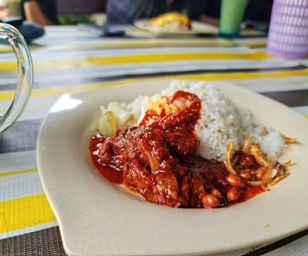 Nasi Lemak Anis