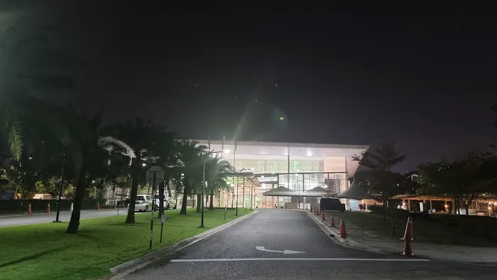 Ara Damansara Mosque Picture 1