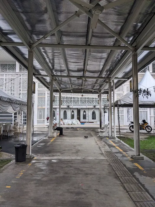 Ara Damansara Mosque Picture 9
