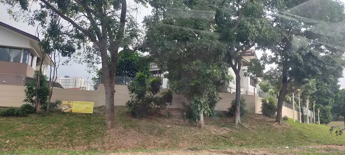 Banyan Close Community Park Picture 7