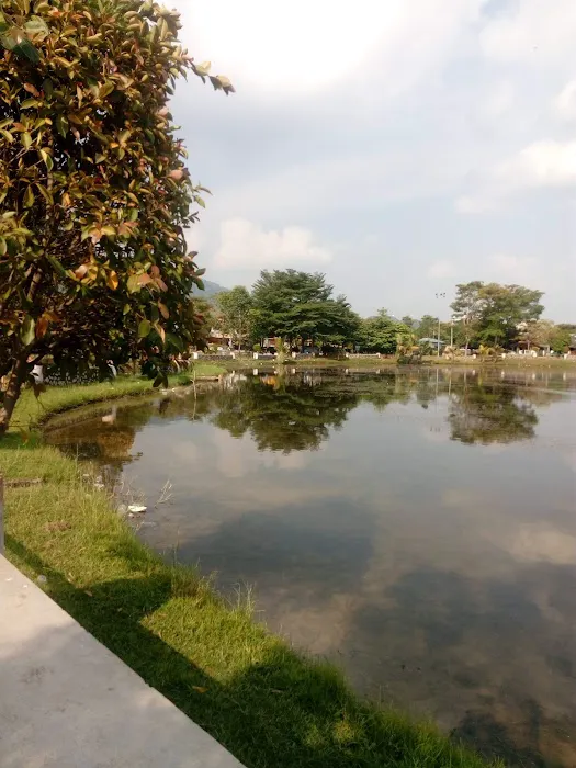 Tasik Taman Bersatu Picture 9
