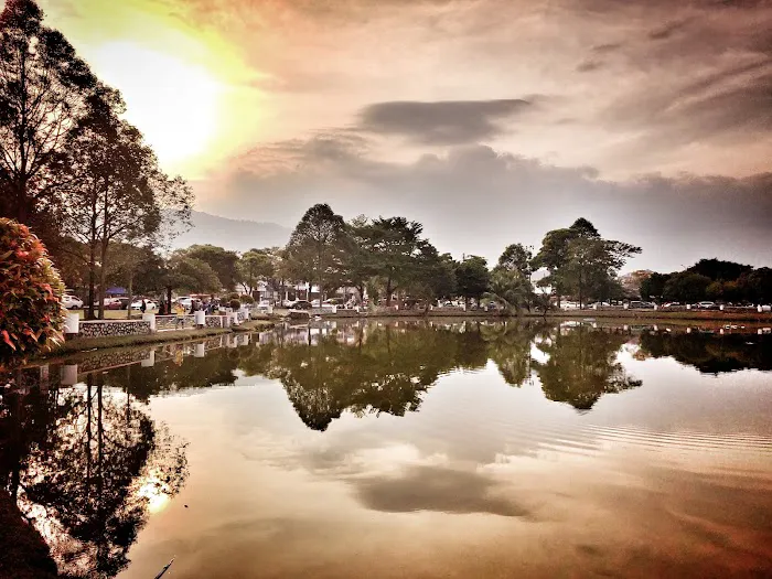Tasik Taman Bersatu Picture 8
