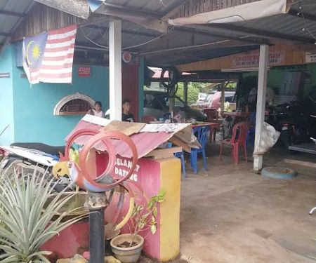 Kedai kulaan Ijak