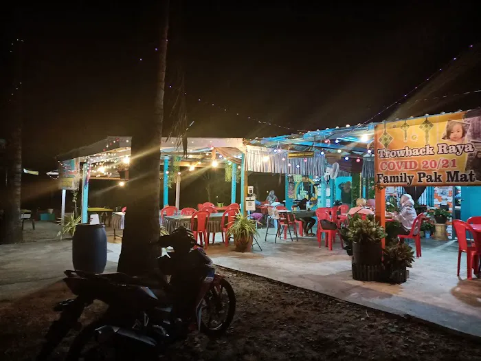 Warung Dapoq Hangat Picture 2