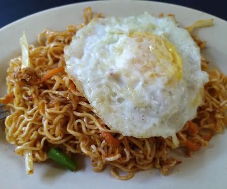 727 Cafe Kedai Serbaneka