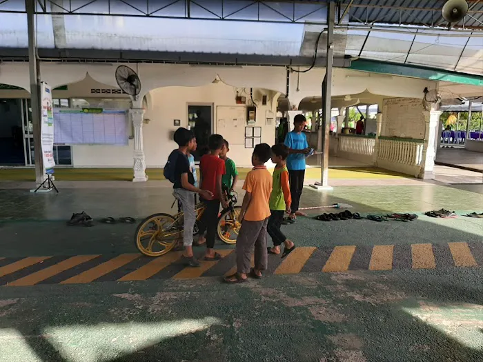 Masjid Himmatul Aliyah Kampung Seri Gambut Picture 1