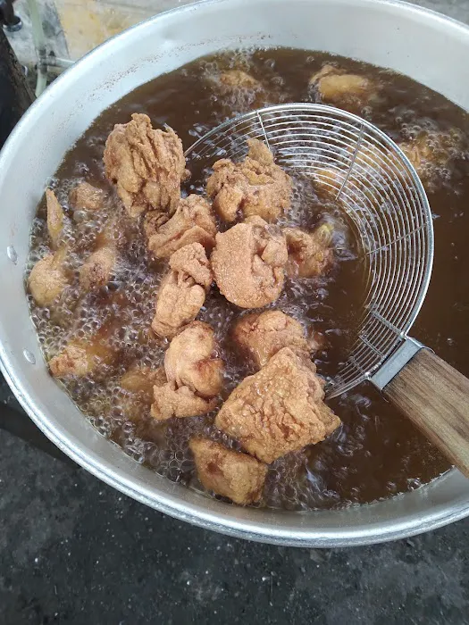 Mama Dell Fried Chicken Picture 1