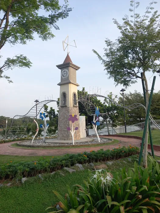 Taman Pinwheel Picture 7