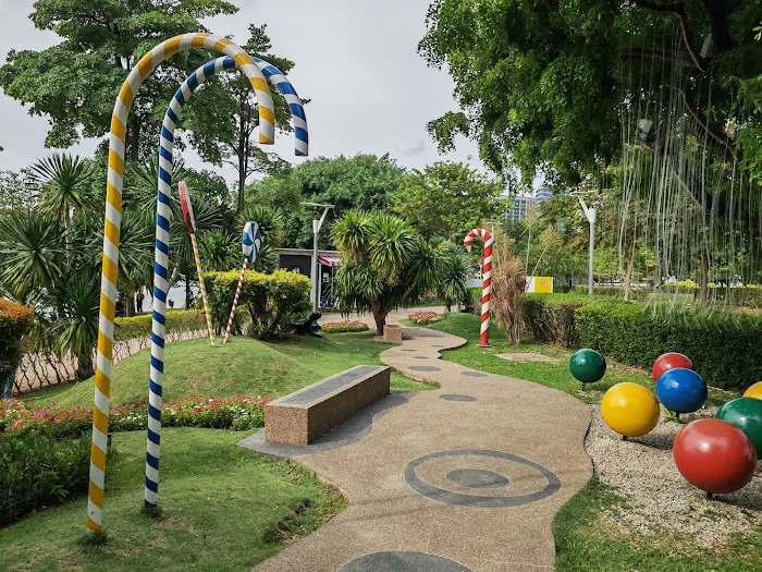 Fantasy Garden Picture 5