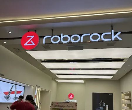 V29 Roborock Sunway Pyramid