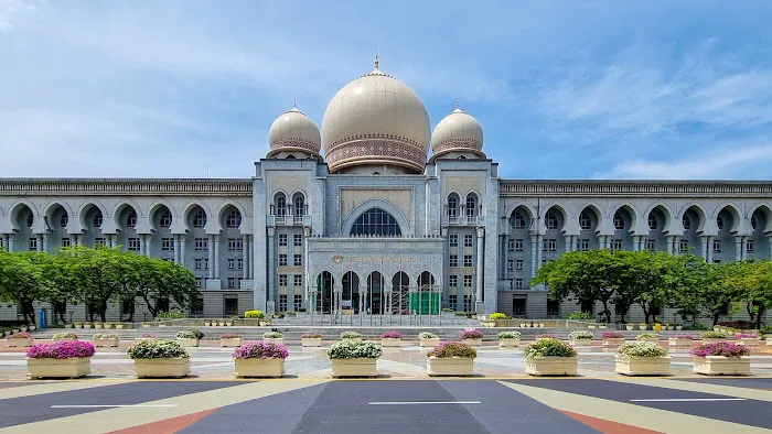 Putrajaya Square Picture 2
