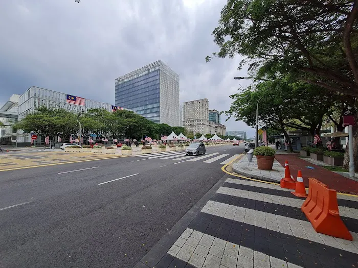 Putrajaya Square Picture 10