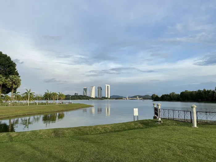 Cyberjaya Lakeside Picture 3