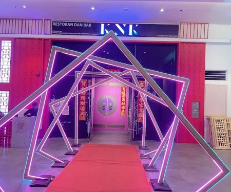 KNK . Live Cafe Bar