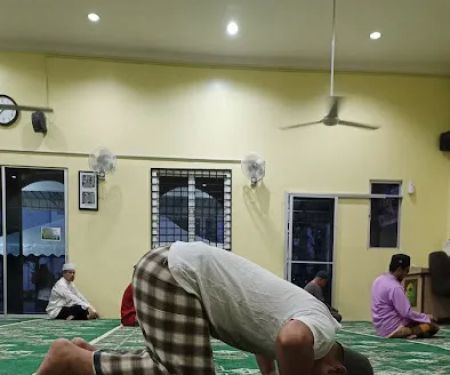 Surau Al-Munir Taman Warisan Bestari