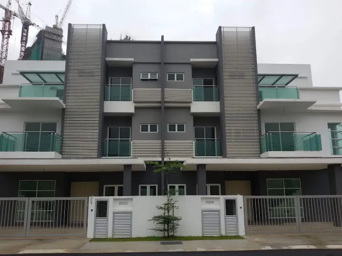 Taman Beringin, Beringin Avenue Picture 3