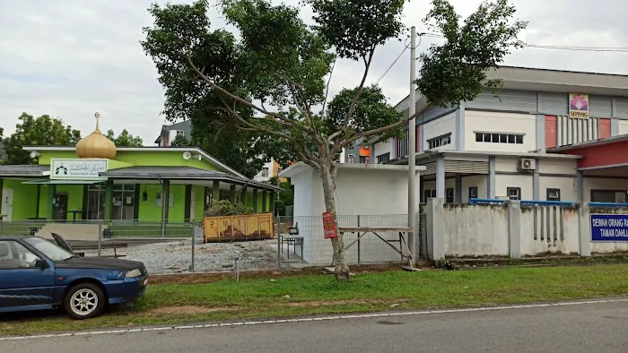 SURAU AL-HIKMAH TAMAN DAHLIA Picture 4
