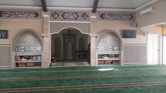 Surau Taman Seroja Picture 4