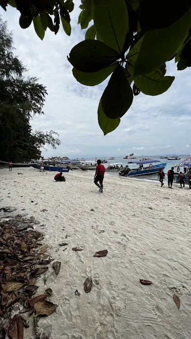Teluk Keke campsite Picture 10