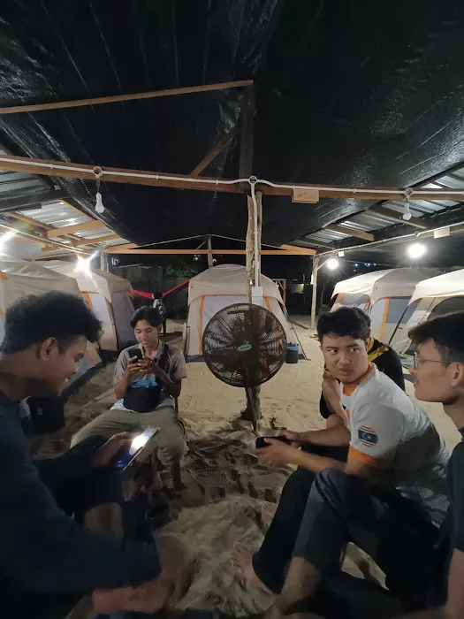 Putri Camp Picture 4