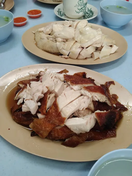Restoran Nasi Ayam How Wan (桃源鸡饭店) Picture 1