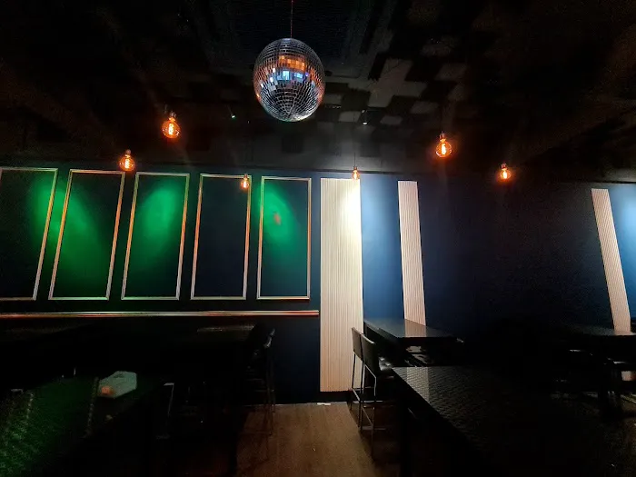 66 Secret Restaurant Picture 9