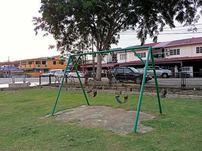 Taman Permainan Cenderawasih Picture 5