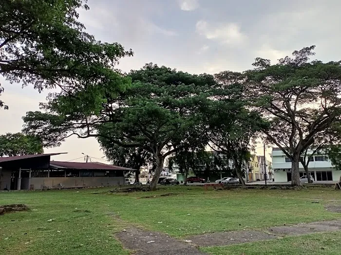 Taman Permainan Cenderawasih Picture 10