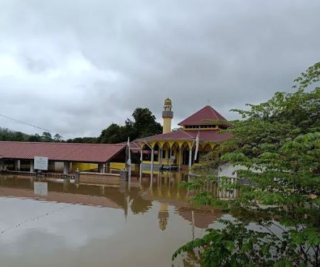 Masjid Kampung Kuala Triang
