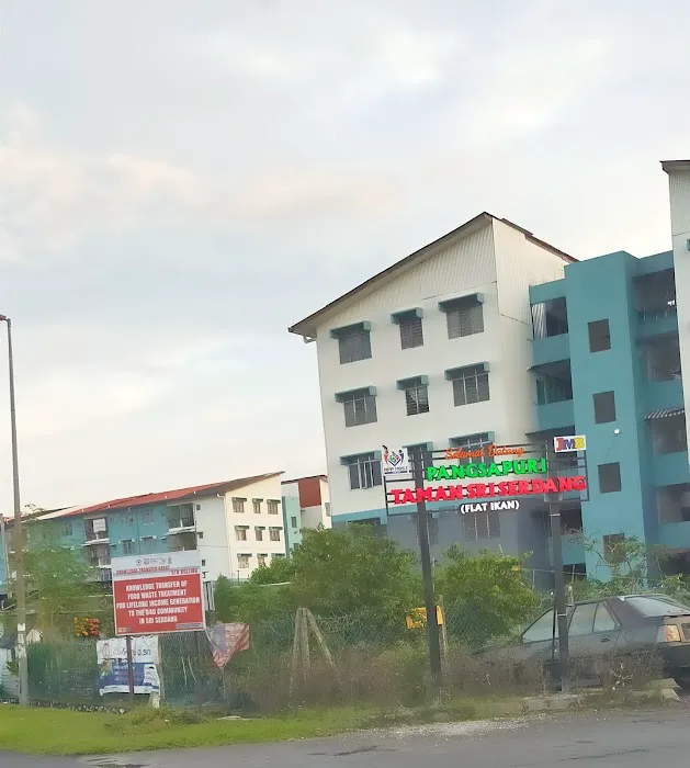 Kebun Komuniti Flat Ikan Picture 3