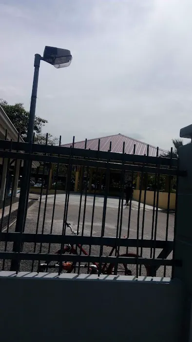 Surau Al-Ukhwah Picture 3