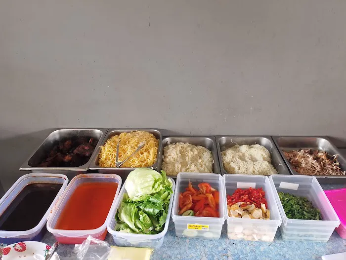 Aloya kitchen Picture 6