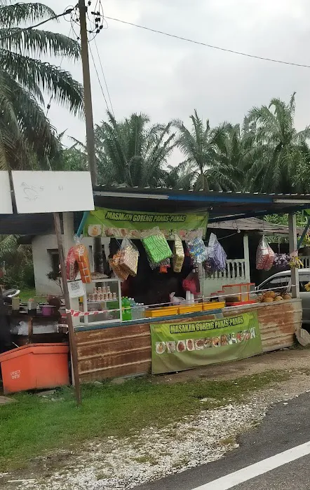 Gerai Gorengan Panas Picture 3