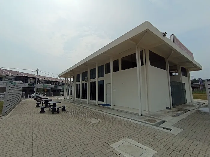 Surau al-Fattah Behrang Residen Picture 5