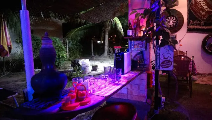 The Devil's Lounge Picture 10