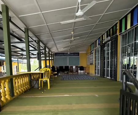 Masjid Kampung Pauh