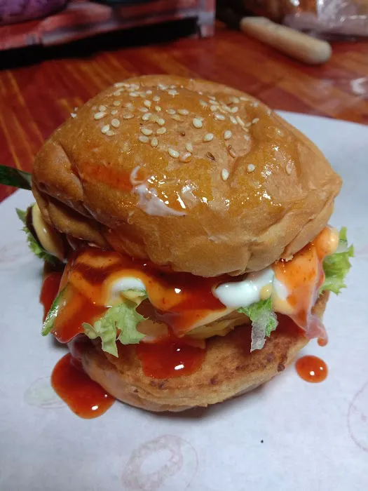 N.I.A BURGER Picture 1