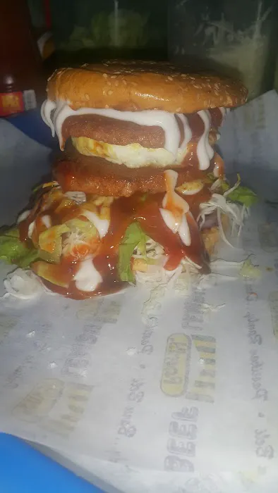 BURGER jai O.K.T.S Picture 1