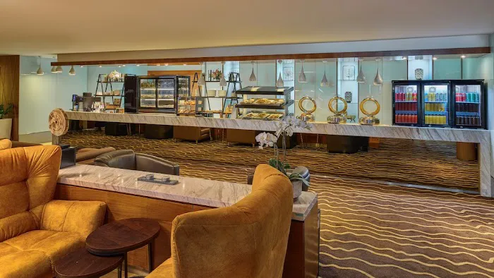 Sky Suite Airport Lounge @ KLIA Terminal 2 Picture 3