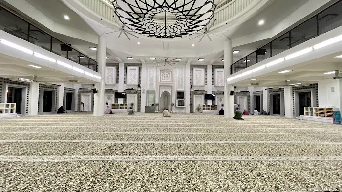 Masjid Al-Ikhlas, Shah Alam Picture 2