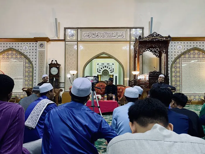 Surau Pusat Islam Picture 9