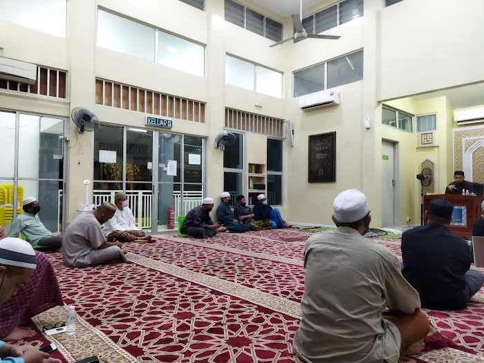 Surau Al-Bukhary Laman Glenmarie Picture 1