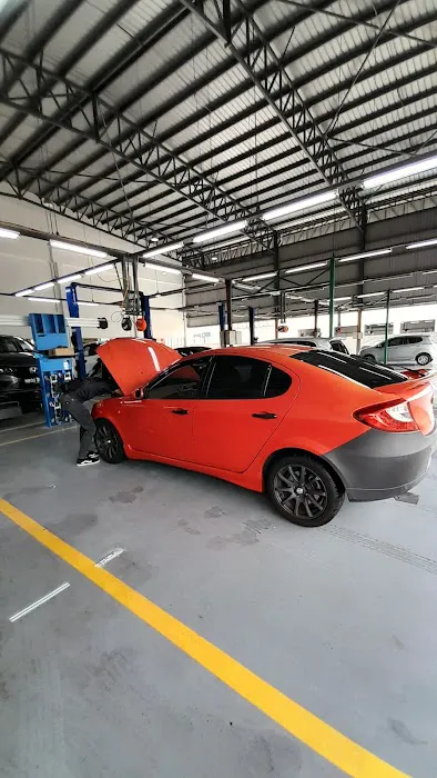 Carro (Formerly myTukar) Seremban - Retail Experience & Service Centre Picture 9