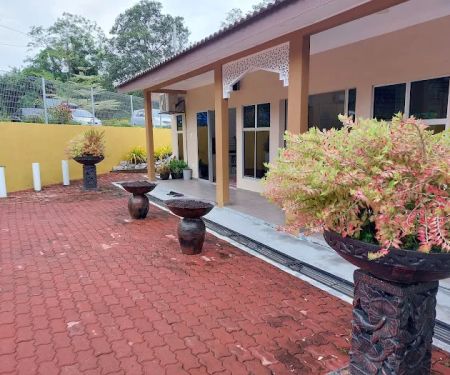 Surau Al-Mustafa Senaling